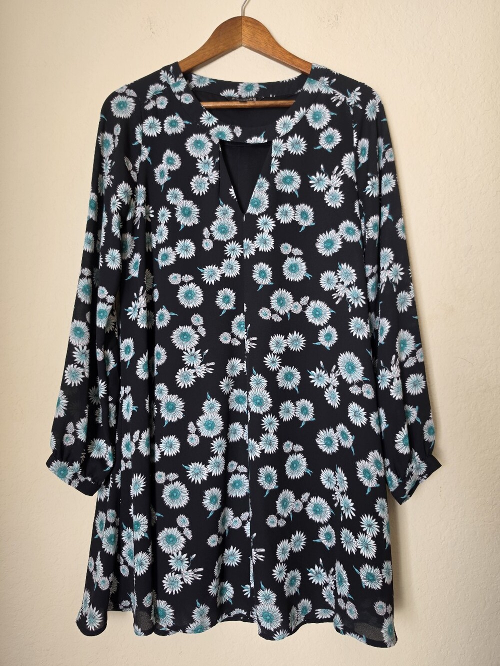 Express Babydoll Swing Dress Womens S/P Black Teal White Daisy Floral Boho Chic